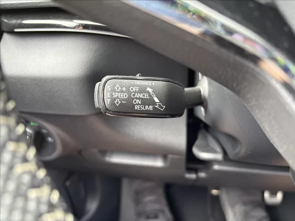 Škoda Karoq 2,0 TDI Sportline DSG ČR - foto 25