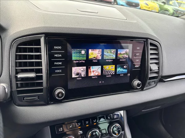 Škoda Karoq 2,0 TDI Sportline DSG ČR - foto 38