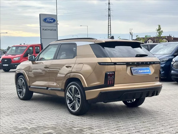 KGM Actyon 1,5 GDI Premium Hybrid 2WD - foto 3