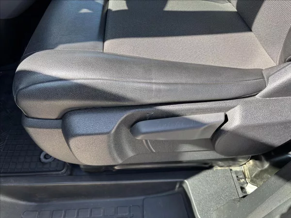 Opel Vivaro 2,0 CDTI 106kW L1 - foto 22