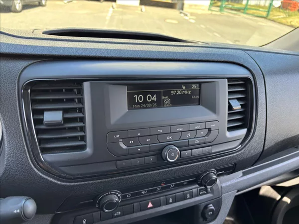 Opel Vivaro 2,0 CDTI 106kW L1 - foto 25