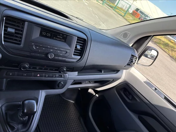 Opel Vivaro 2,0 CDTI 106kW L1 - foto 32