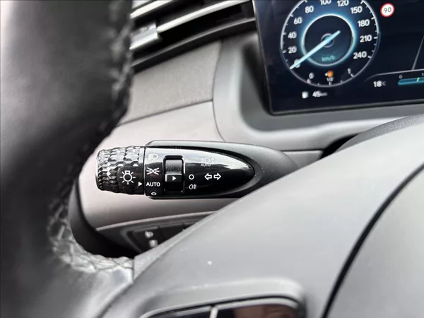 Hyundai Tucson 1,6 T-GDI mHEV Smart 110kW - foto 27
