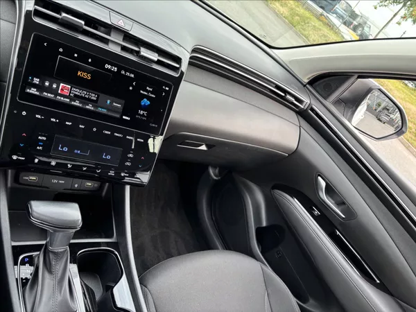 Hyundai Tucson 1,6 T-GDI mHEV Smart 110kW - foto 48