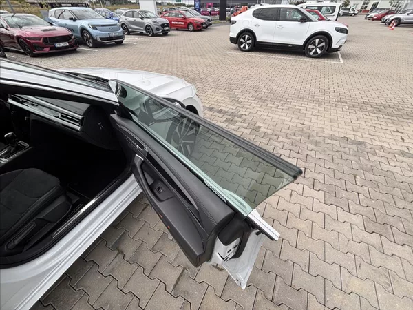 Volkswagen Arteon 2,0 TSI R-Line 206kW DSG - foto 12