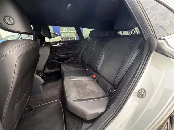 Volkswagen Arteon 2,0 TSI R-Line 206kW DSG - foto 18