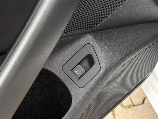 Volkswagen Arteon 2,0 TSI R-Line 206kW DSG - foto 24