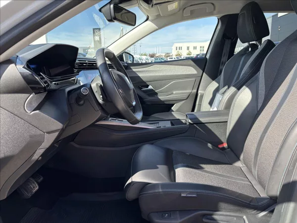 Peugeot 308 1,5 HDi 96kW Allure AUT DPH - foto 23