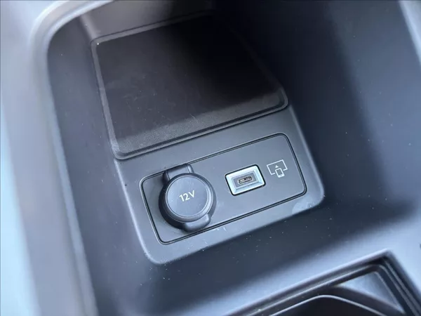 Peugeot 308 1,5 HDi 96kW Allure AUT DPH - foto 36
