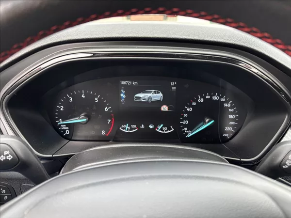 Ford Focus 1,0 EcoBoost 92 kW ST Line - foto 23
