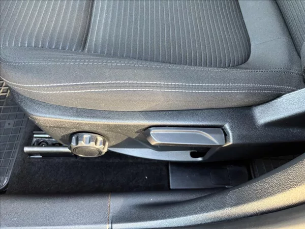 Ford Focus 1,5 EcoBlue 85kW TitaniumX AUT - foto 24