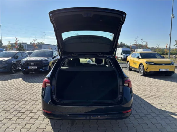 Škoda Octavia 1,5 TSI 110kW Ambition Combi - foto 10