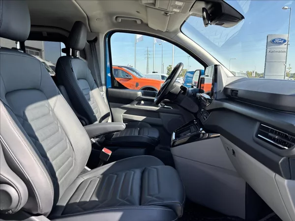 Ford Tourneo Custom 2,0 125kW Titanium X AWD L1 - foto 26