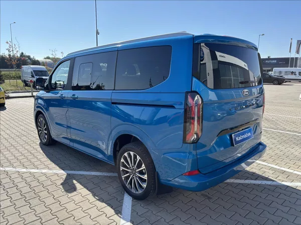 Ford Tourneo Custom 2,0 125kW Titanium X AWD L1 - foto 3