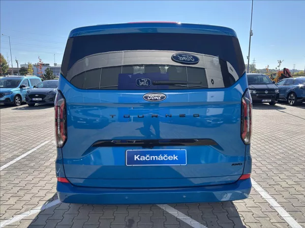 Ford Tourneo Custom 2,0 125kW Titanium X AWD L1 - foto 4
