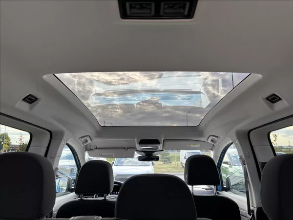 Ford Tourneo Connect 2,0 EcoBlue Active L2 Aut. - foto 14