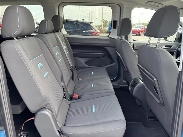 Ford Tourneo Connect 2,0 EcoBlue Active L2 Aut. - foto 18