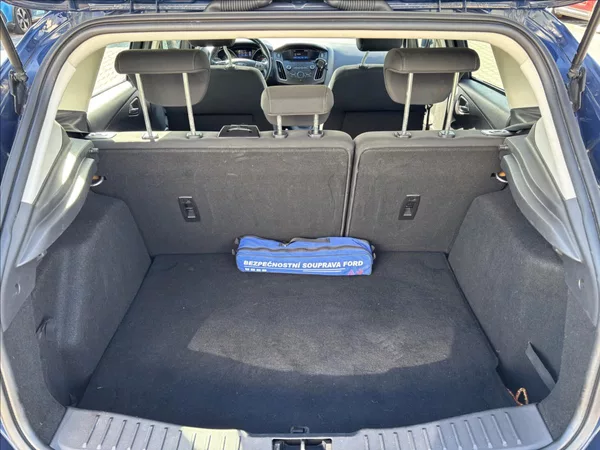 Ford Focus 1,5 TDCI 70kW Trend - foto 11
