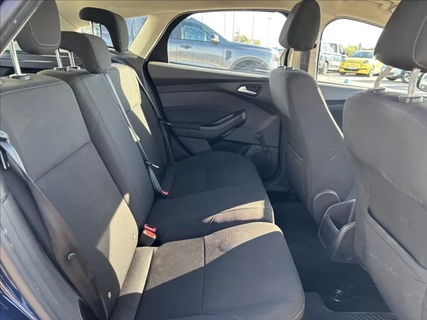 Ford Focus 1,5 TDCI 70kW Trend - foto 12