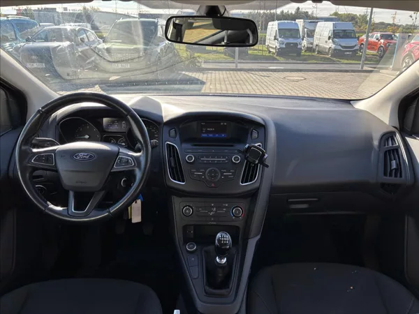 Ford Focus 1,5 TDCI 70kW Trend - foto 13