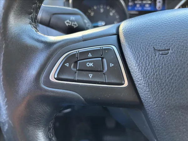Ford Focus 1,5 TDCI 70kW Trend - foto 18