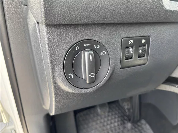 Volkswagen Caddy 1,2 TSI 62kW Trendline - foto 20