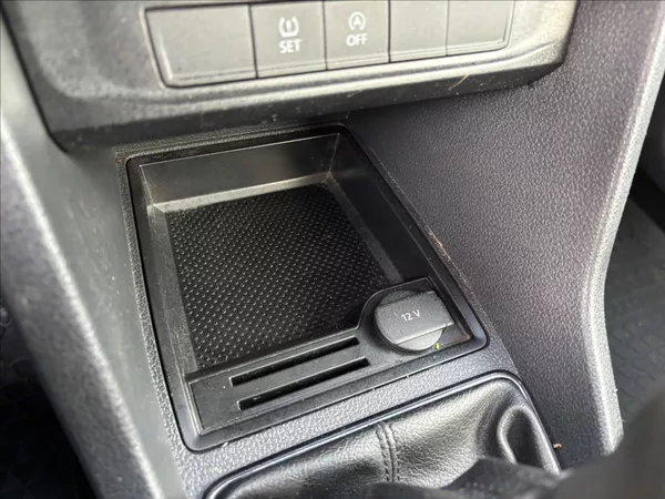 Volkswagen Caddy 1,2 TSI 62kW Trendline - foto 29