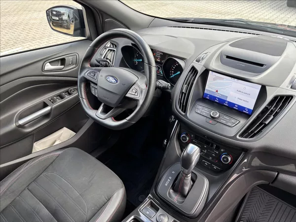 Ford Kuga 2,0 EcoBoost 170kW ST-Line - foto 23