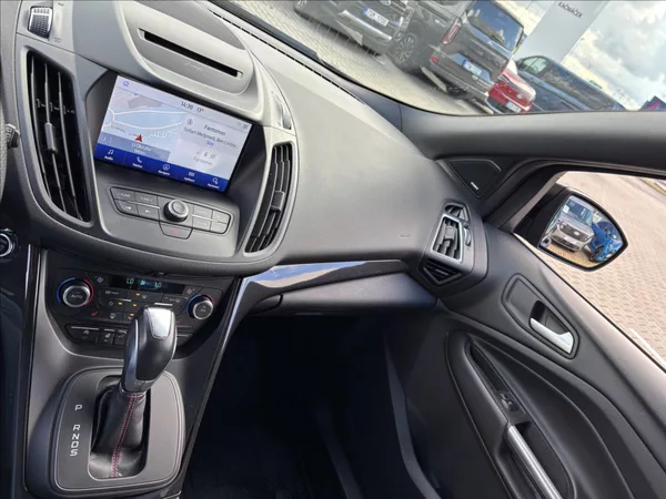 Ford Kuga 2,0 EcoBoost 170kW ST-Line - foto 47