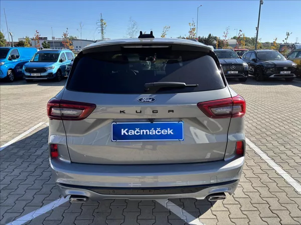 Ford Kuga 1,5 EcoBoost 137kW ST-Line - foto 4