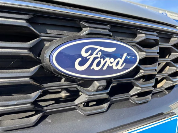 Ford Kuga 1,5 EcoBoost 137kW ST-Line - foto 9