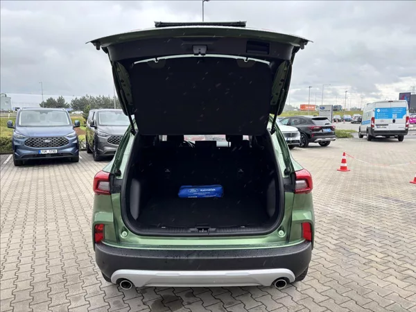 Ford Kuga 2,5 HEV 132kW Titanium - foto 10
