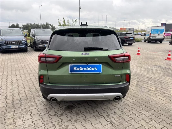 Ford Kuga 2,5 HEV 132kW Titanium - foto 4