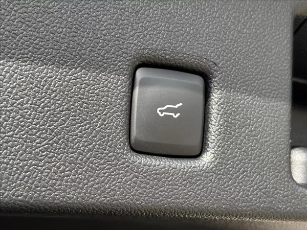 Ford Kuga 2,5 HEV 138kW ST-Line X AWD - foto 12
