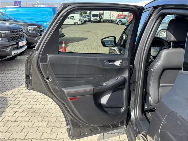 Ford Kuga 2,5 HEV 138kW ST-Line X AWD - foto 14