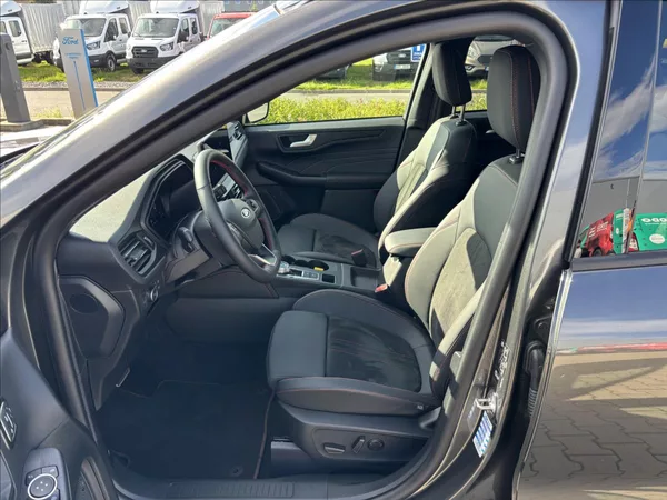 Ford Kuga 2,5 HEV 138kW ST-Line X AWD - foto 19