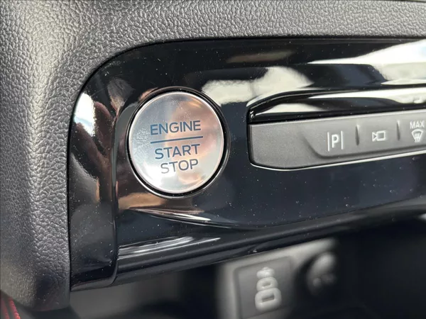Ford Kuga 2,5 HEV 138kW ST-Line X AWD - foto 33