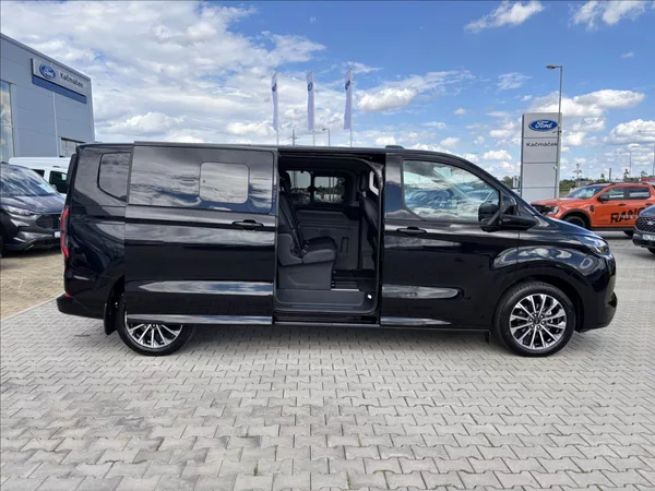 Ford Tourneo Custom 2,5 PHEV 171kW Titanium X L2 - foto 20