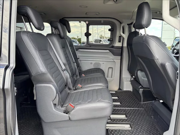 Ford Tourneo Custom 2,5 PHEV 171kW Titanium X L2 - foto 21