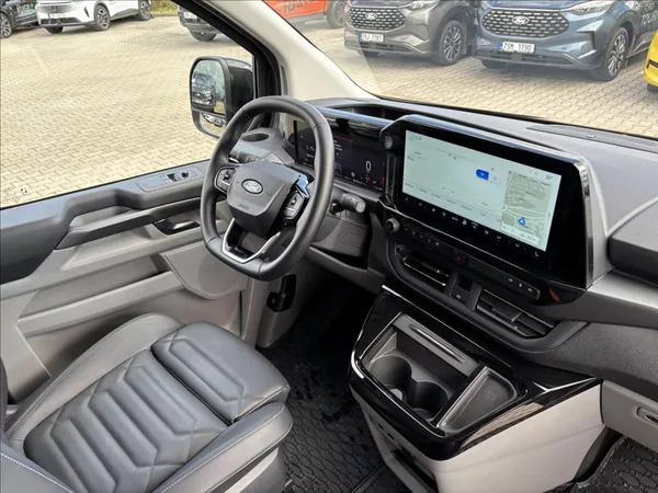Ford Tourneo Custom 2,5 PHEV 171kW Titanium X L2 - foto 30