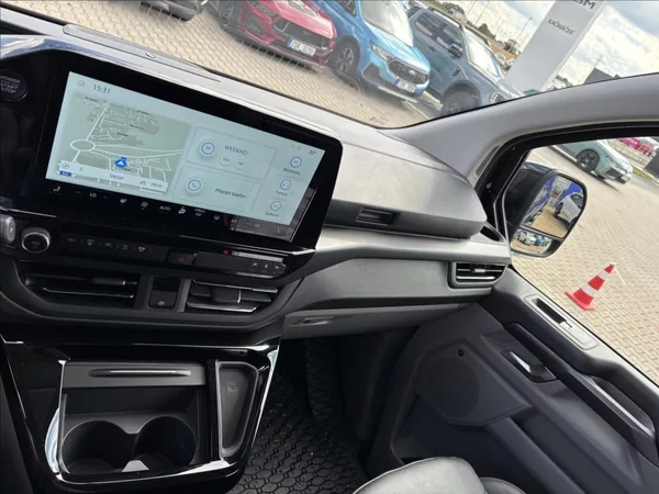 Ford Tourneo Custom 2,5 PHEV 171kW Titanium X L2 - foto 53