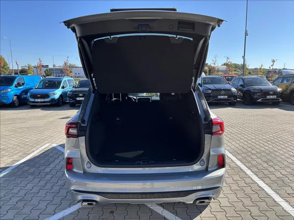 Ford Kuga 1,5 EcoBoost 137kW ST-Line - foto 12