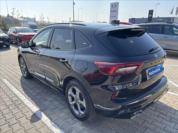 Ford Kuga 1,5 EcoBoost 137kW ST-Line X - foto 3