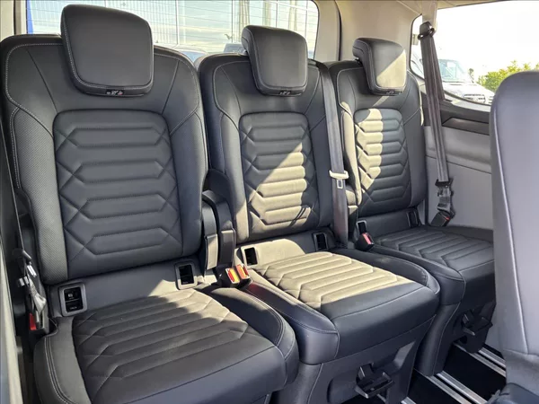 Ford Tourneo Custom 2,0 125kW Titanium X L1 - foto 17