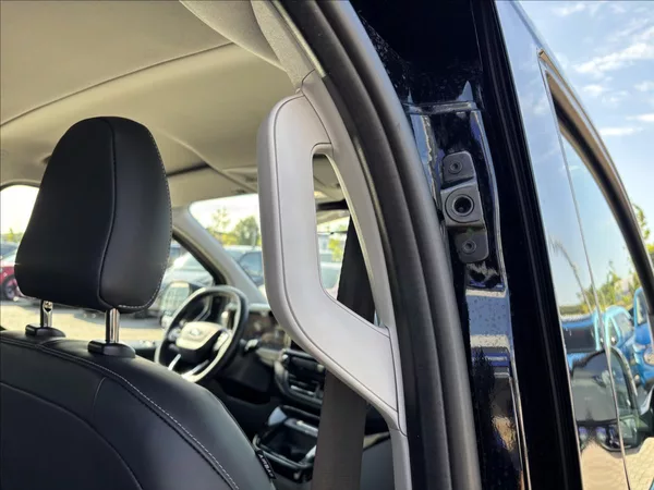 Ford Tourneo Custom 2,0 125kW Titanium X L1 - foto 18