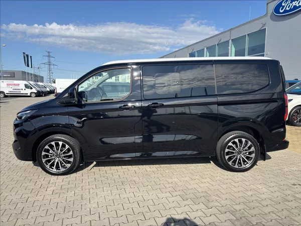 Ford Tourneo Custom 2,0 125kW Titanium X L1 - foto 2