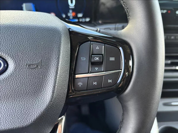 Ford Tourneo Custom 2,0 125kW Titanium X L1 - foto 31