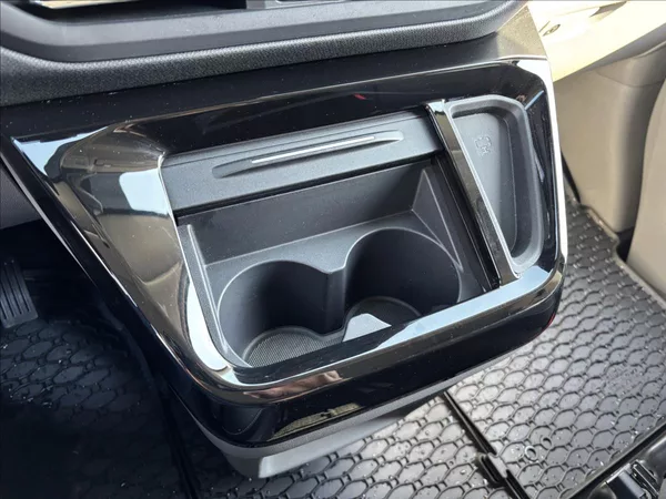 Ford Tourneo Custom 2,0 125kW Titanium X L1 - foto 45