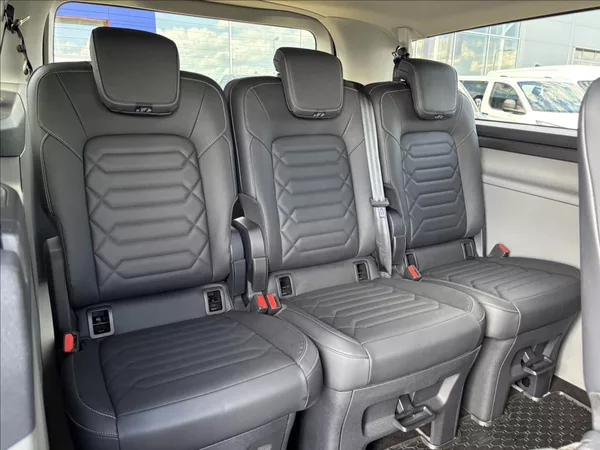 Ford Tourneo Custom 2,5 PHEV 171kW Titanium X L2 - foto 22