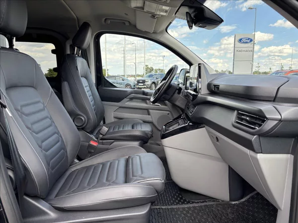 Ford Tourneo Custom 2,5 PHEV 171kW Titanium X L2 - foto 28